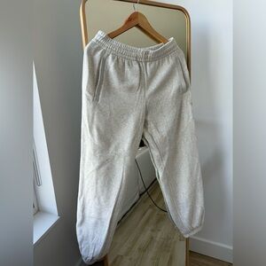 NEW Calvin Klein Women’s Sweatpants